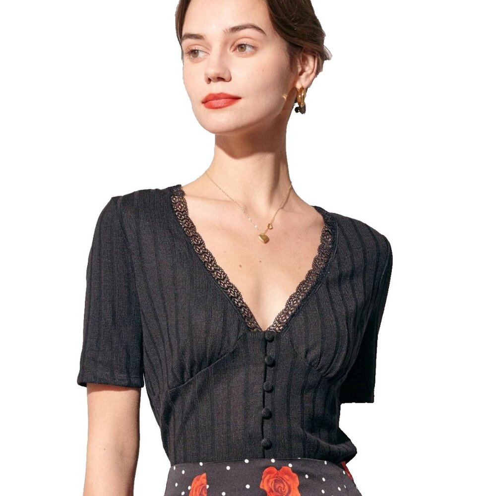RIHOAS Women's Ribbed Lace Trim Top Black V-Neck Buttons Sexy Casual Size